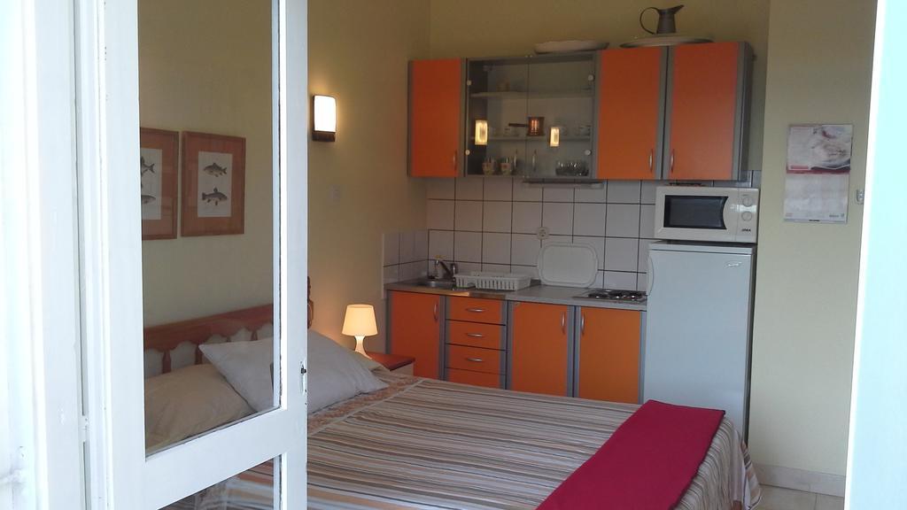 Apartments Anini Dvori بروماجنا المظهر الخارجي الصورة