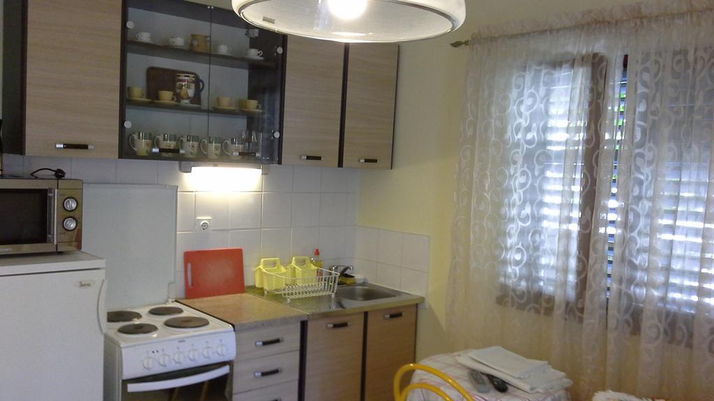 Apartments Anini Dvori بروماجنا المظهر الخارجي الصورة